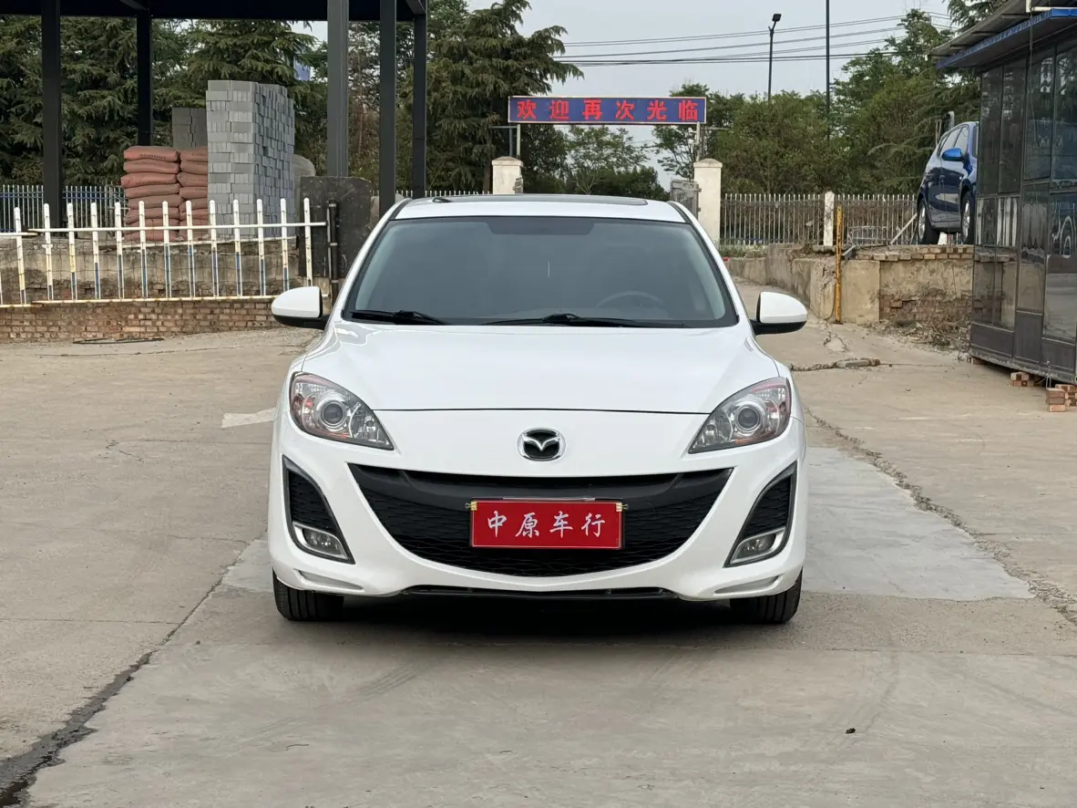 Mazda 3 star