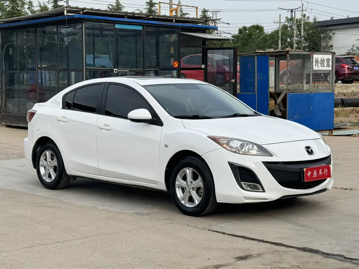 Mazda 3 star