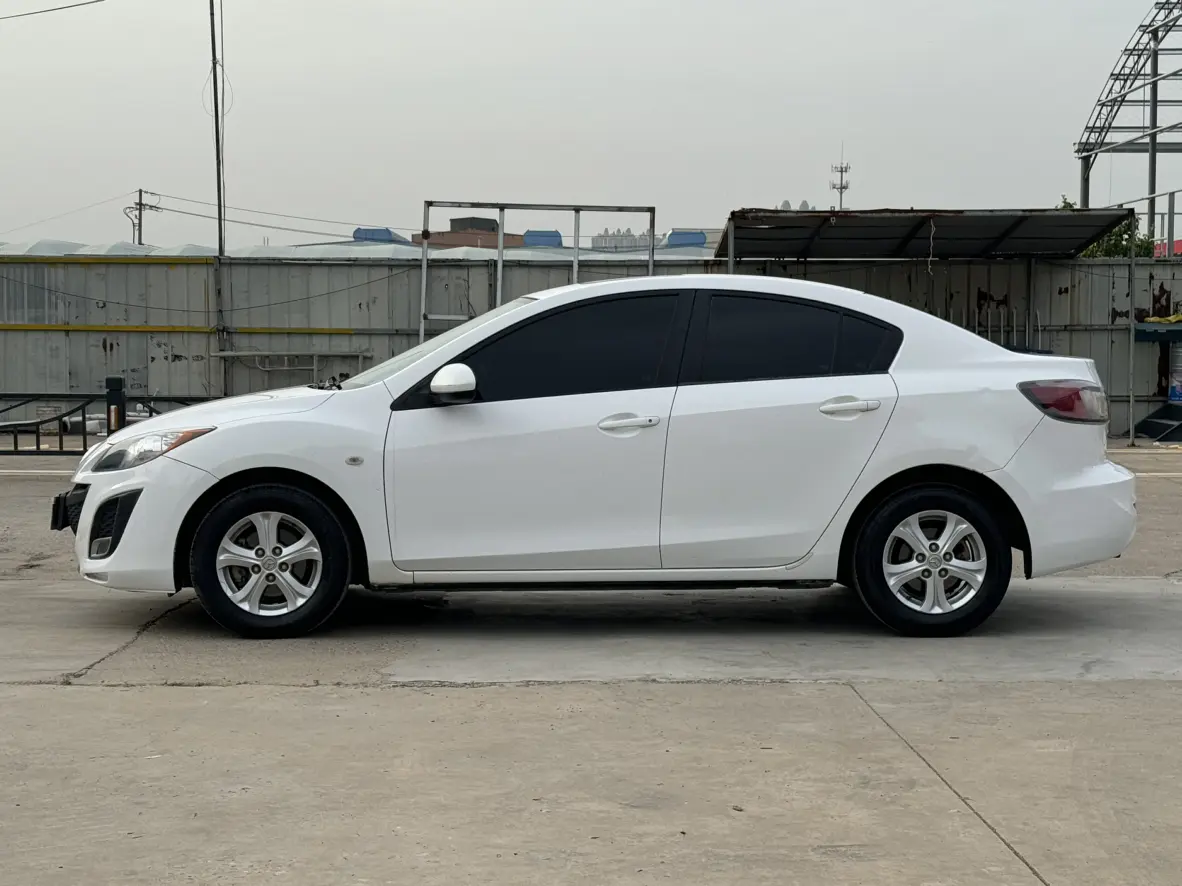 Mazda 3 star
