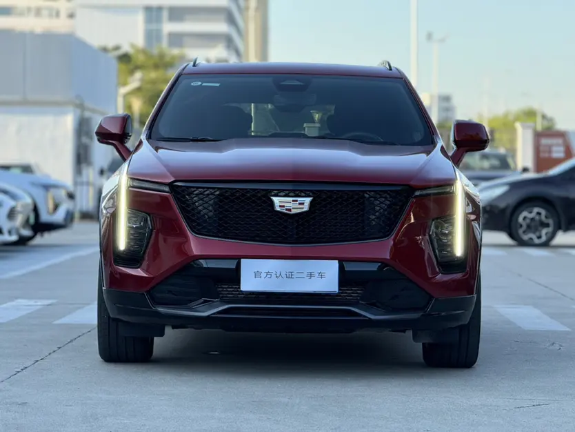 Cadillac XT4