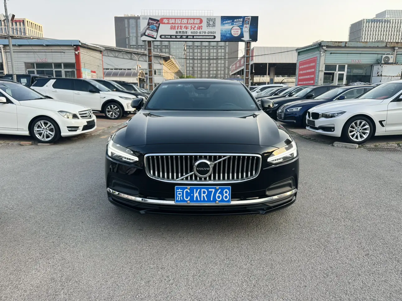 Volvo S90