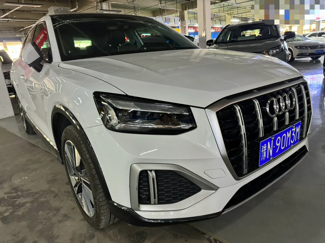 Audi Q2L