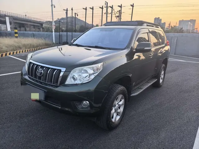 Toyota Prado