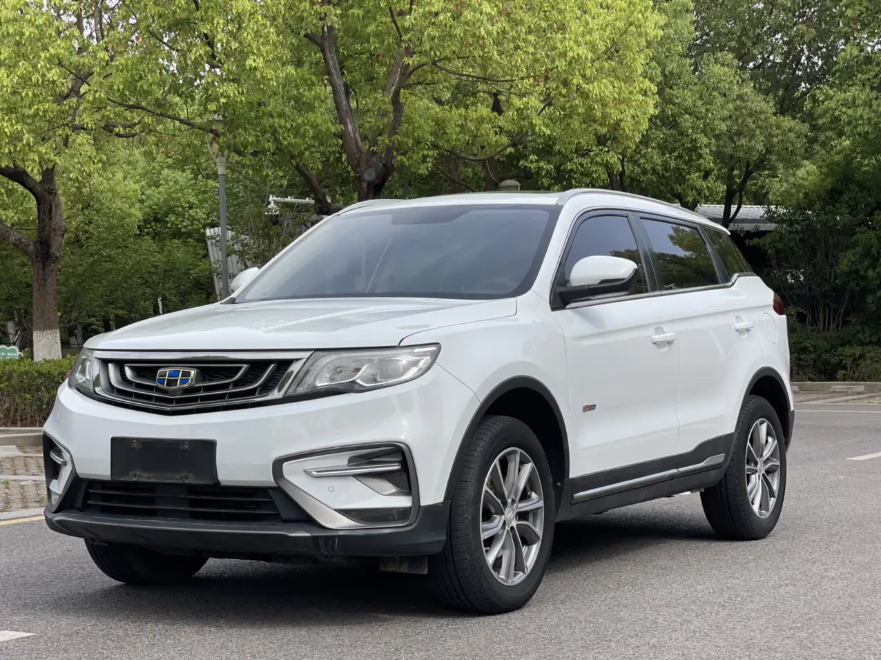Geely Atlas