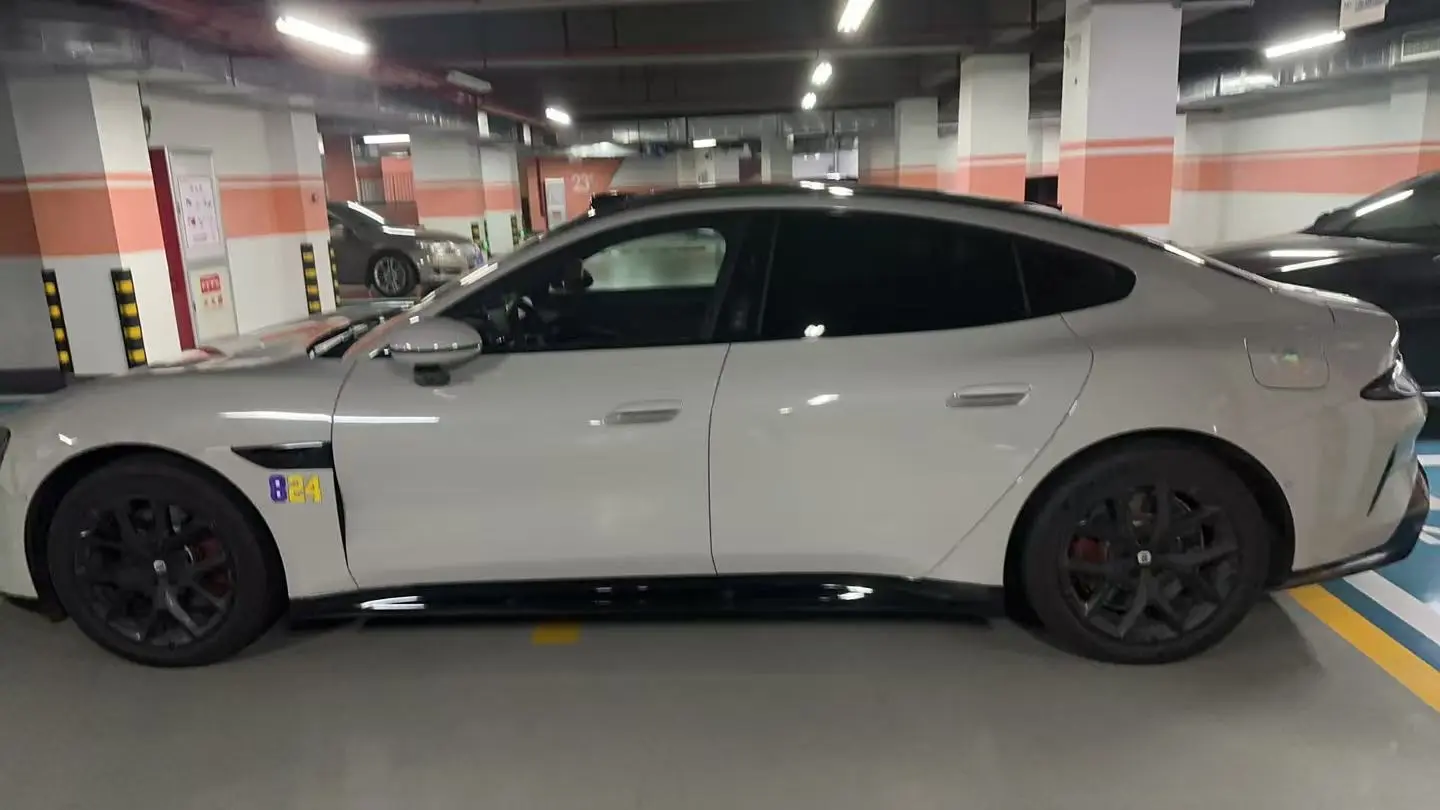 Xiaomi car Xiaomi SU7