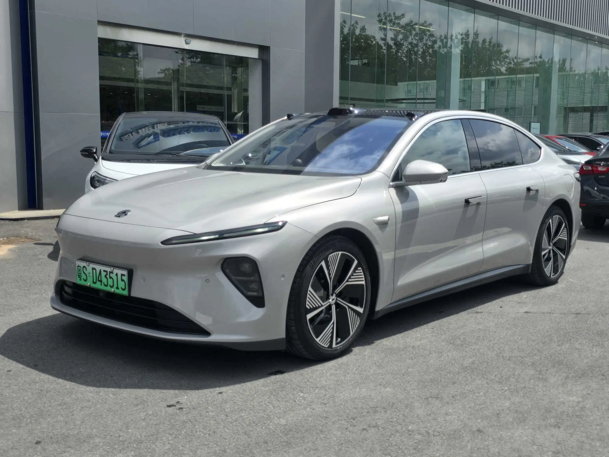 NIO ET7