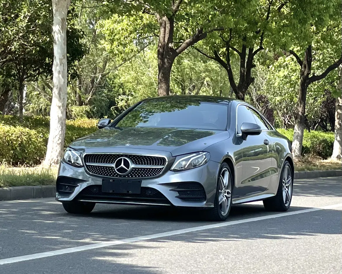 Mercedes-Benz E-Class (imported)  из Китая