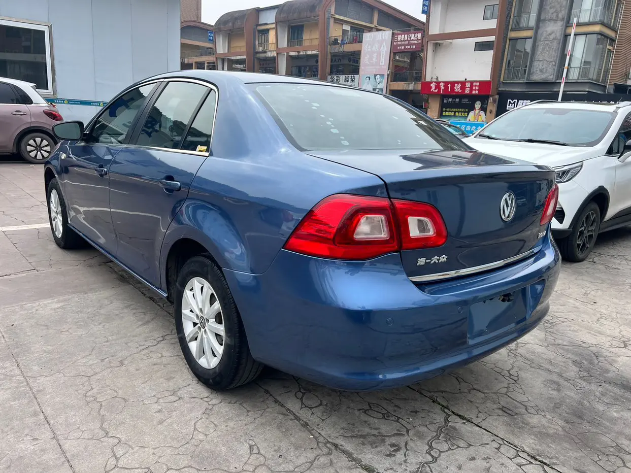 Volkswagen Bora  из Китая