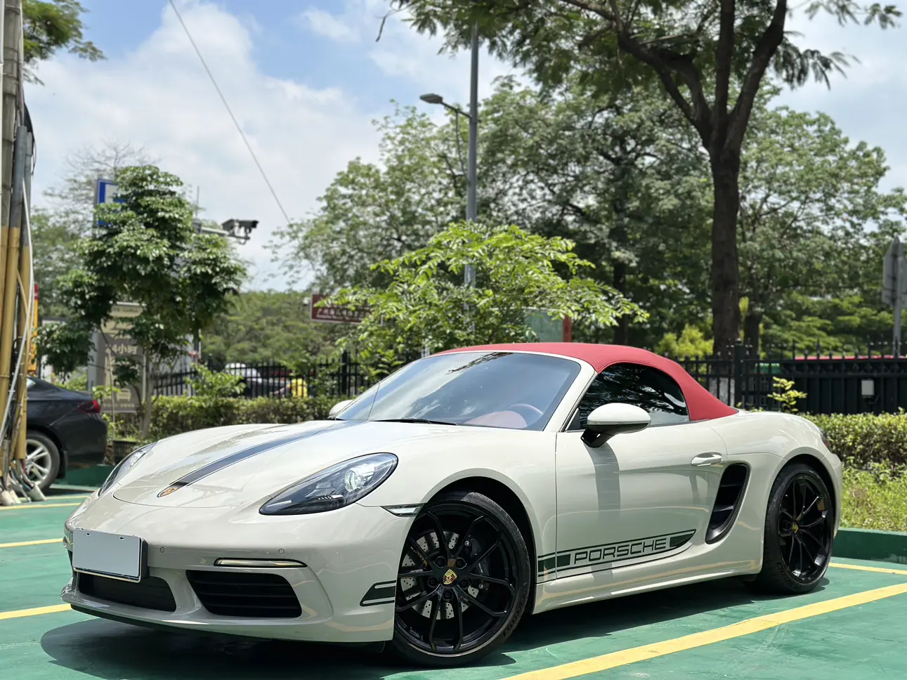 Porsche 718