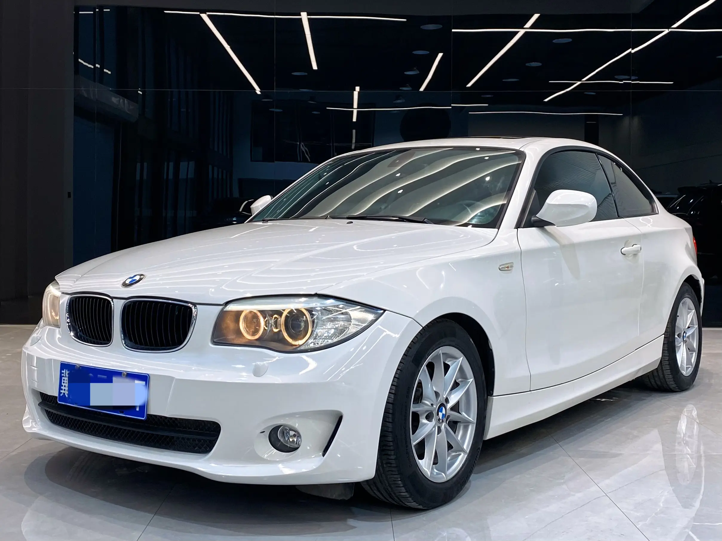 BMW 1 Series (imported)  из Китая