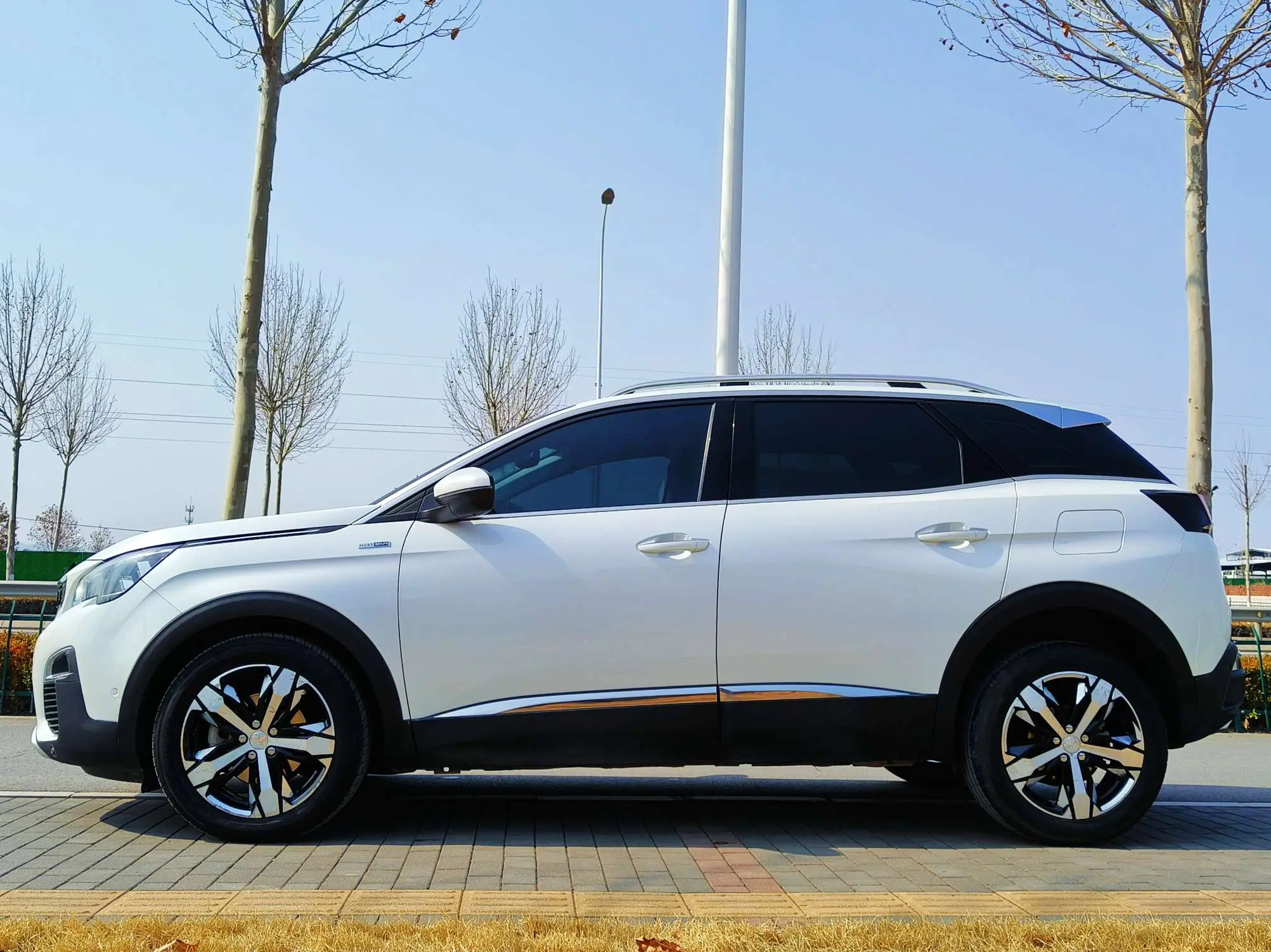 Peugeot 4008