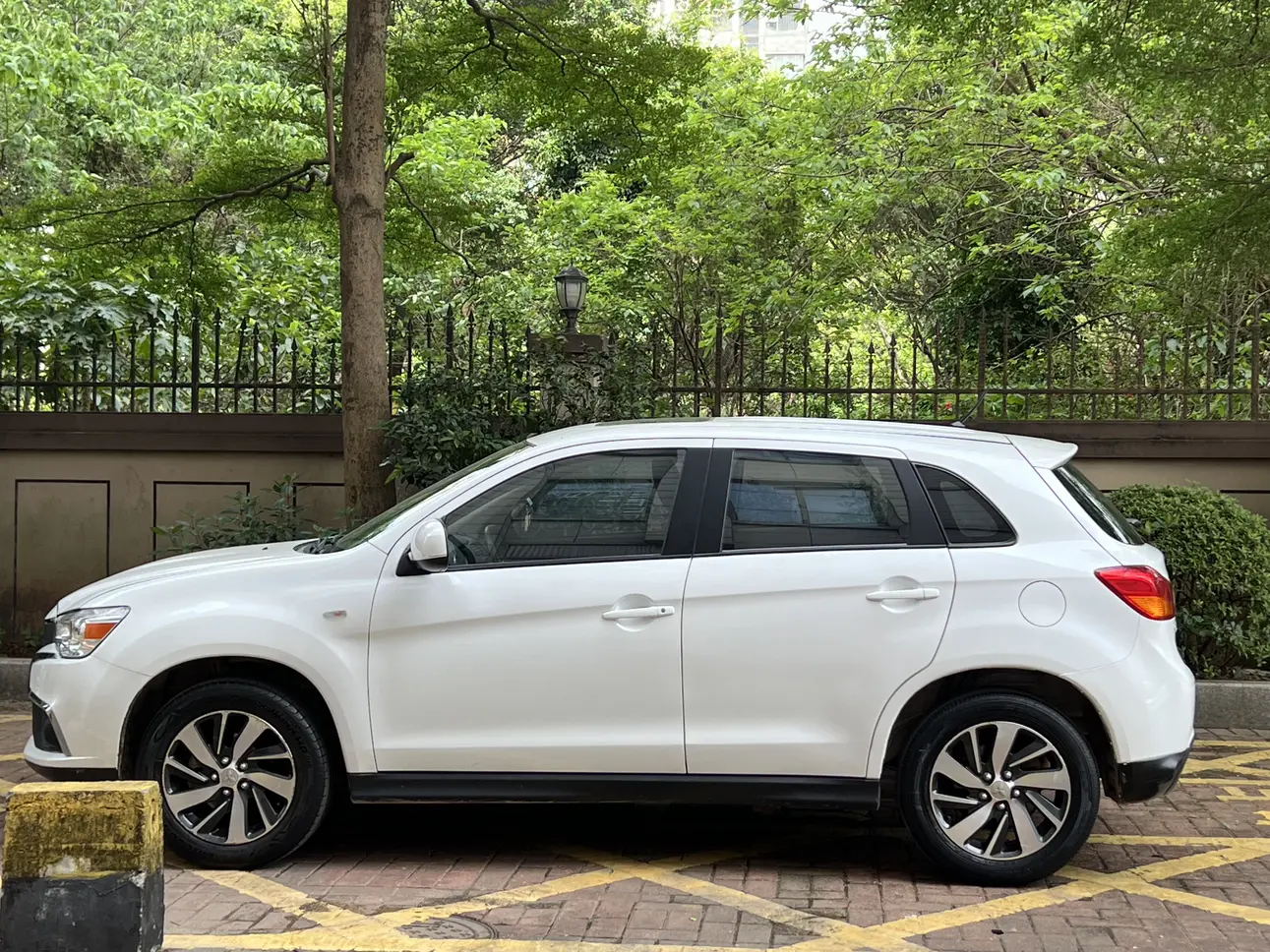 Mitsubishi Jinxuan ASX