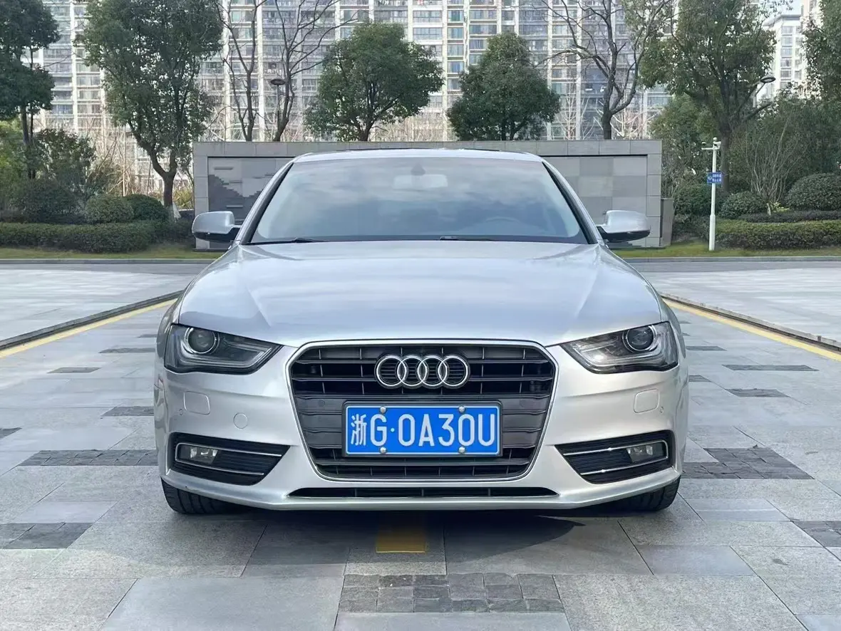 Audi A4L  из Китая