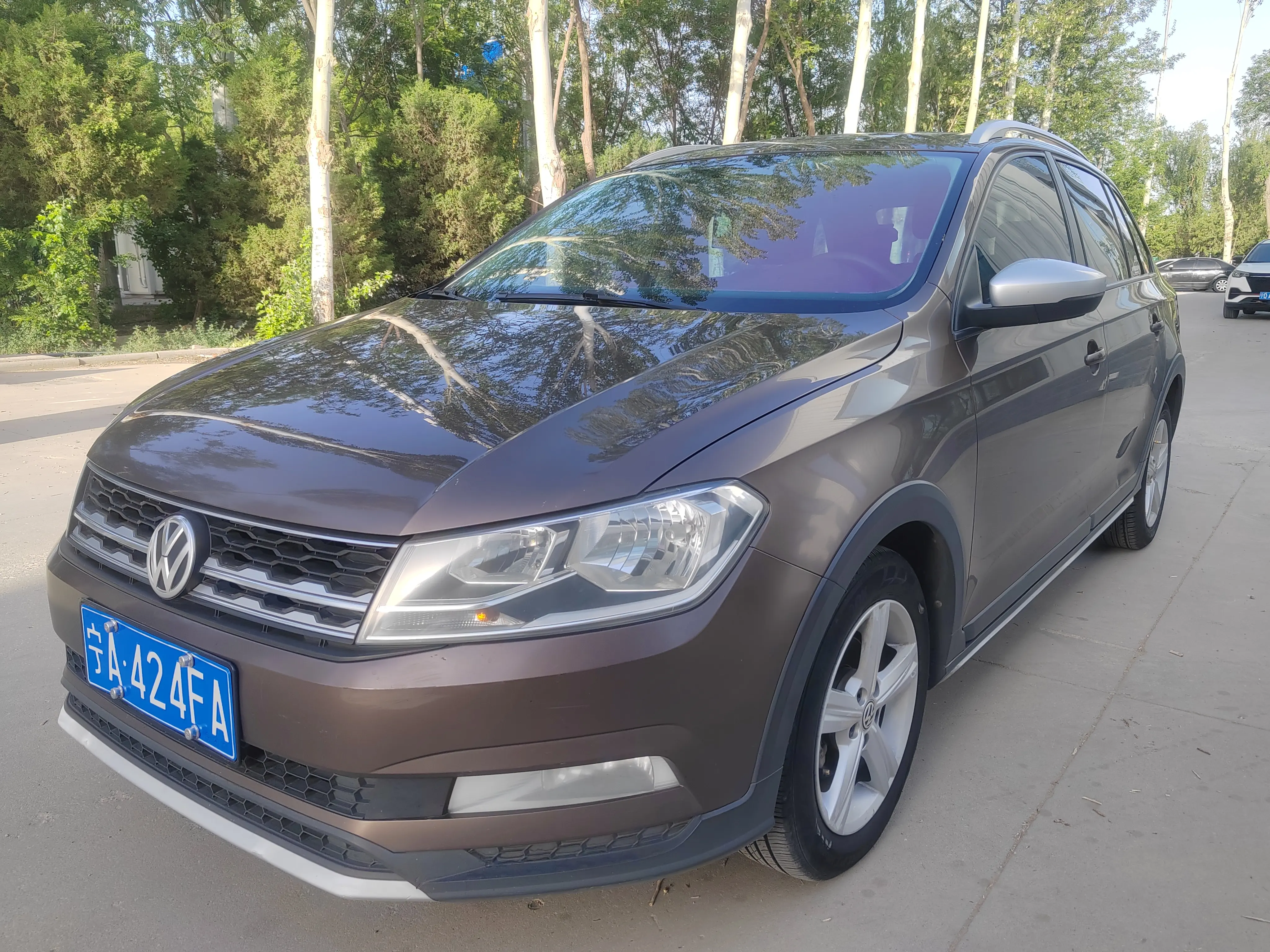 Volkswagen Santana  из Китая