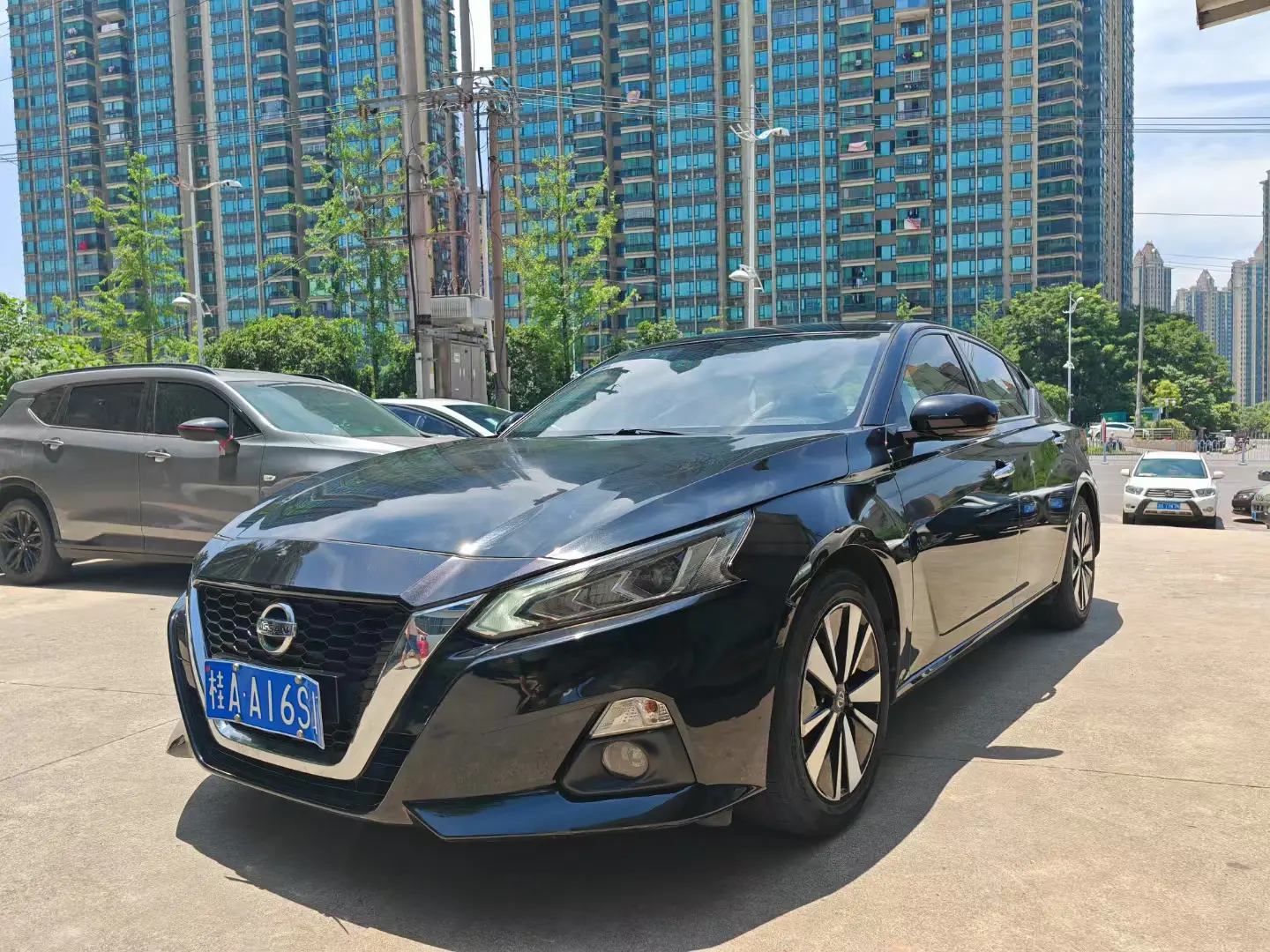 Nissan Altima