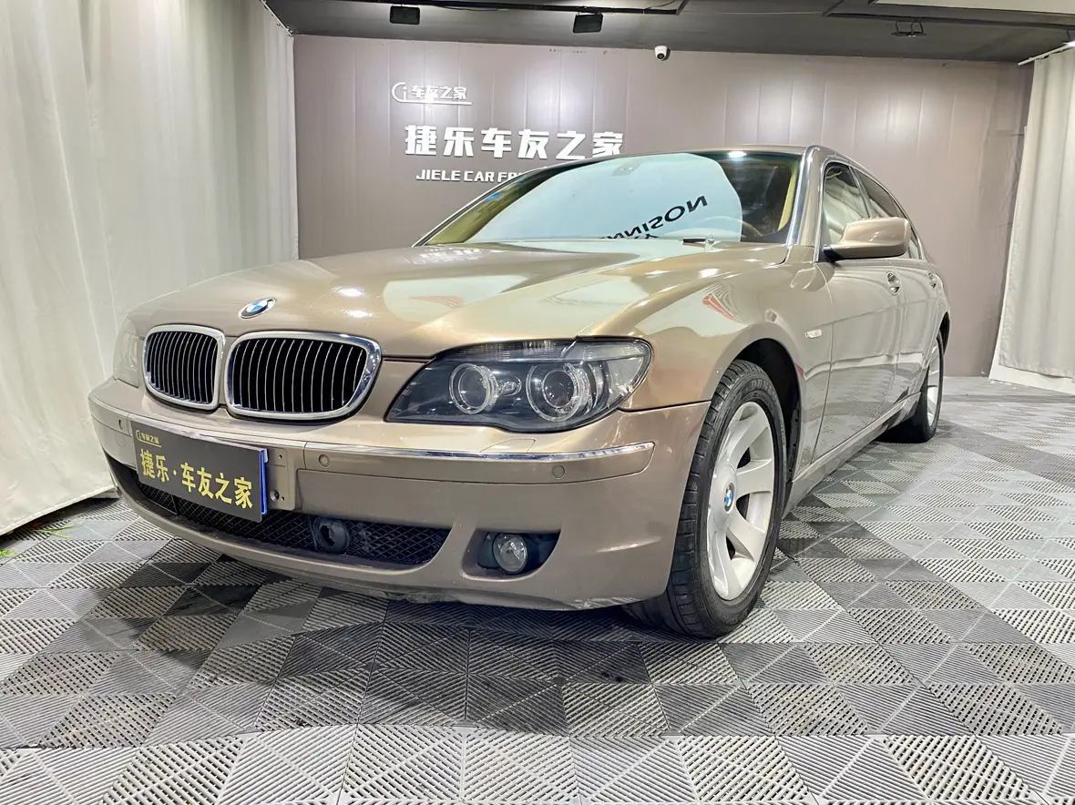 BMW 7 Series  из Китая
