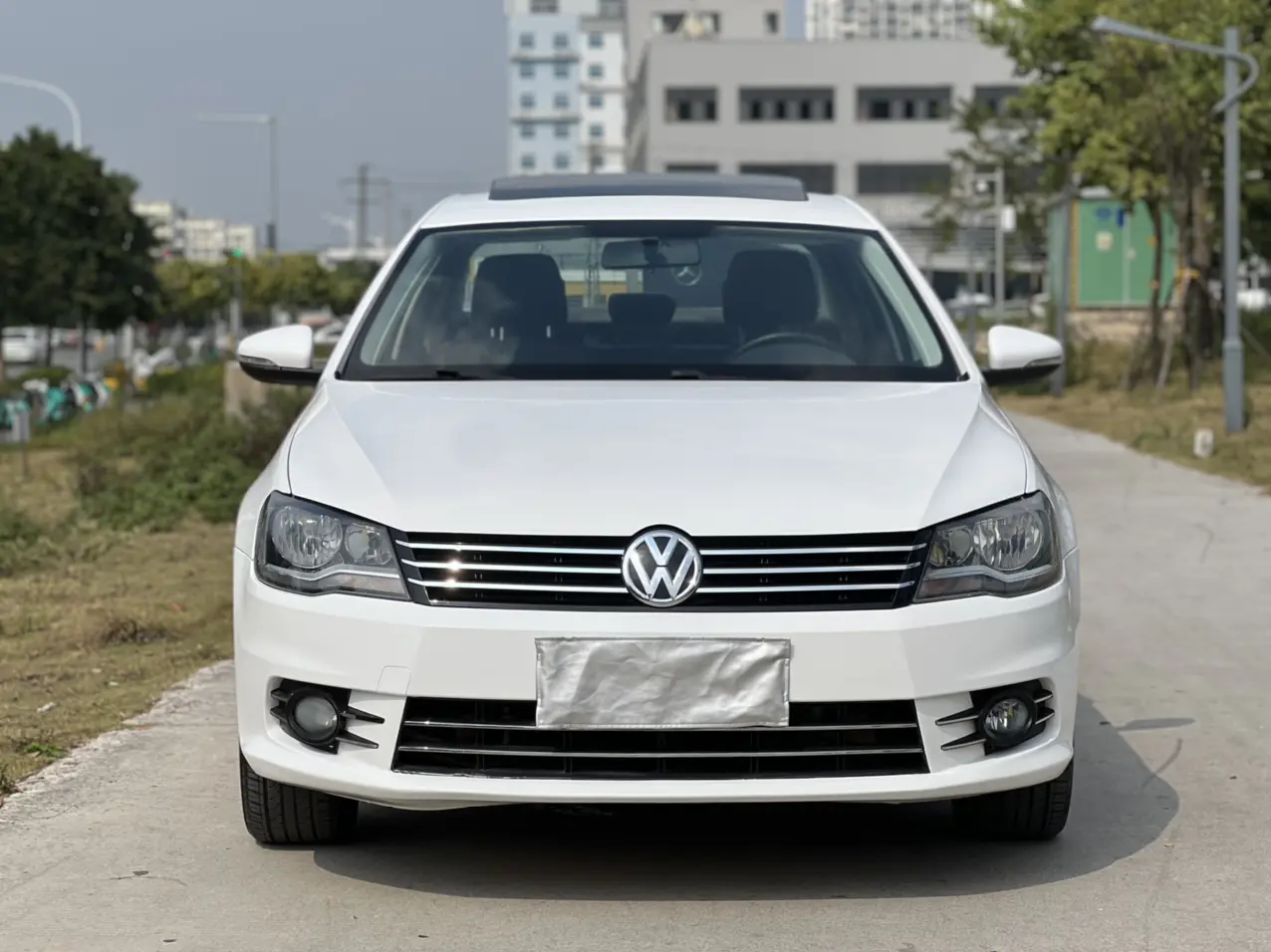 Volkswagen Bora  из Китая