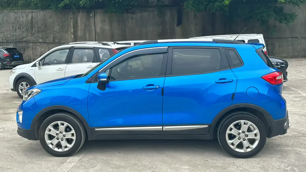 Changan CS15