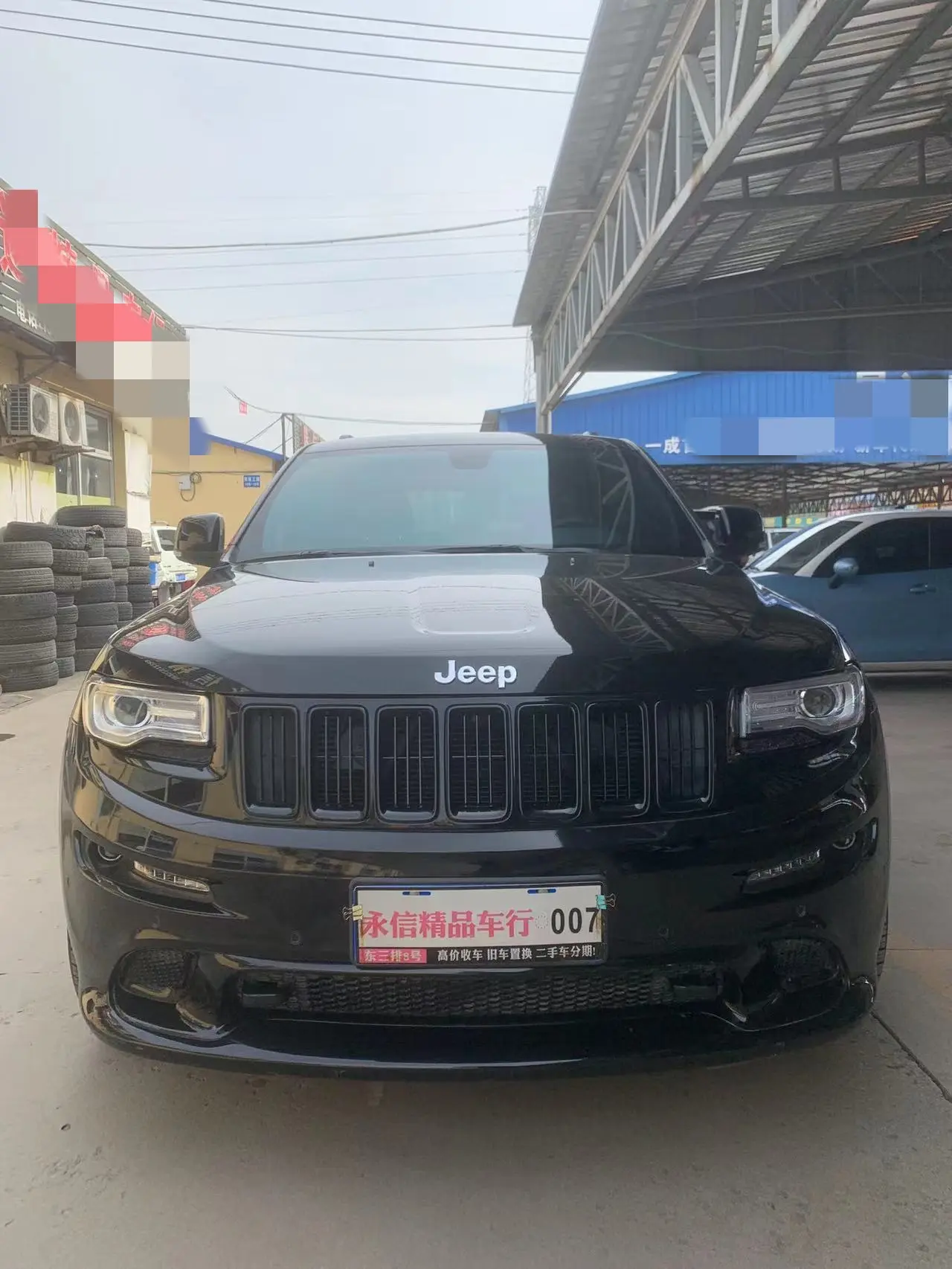 Jeep Grand Cherokee (imported)