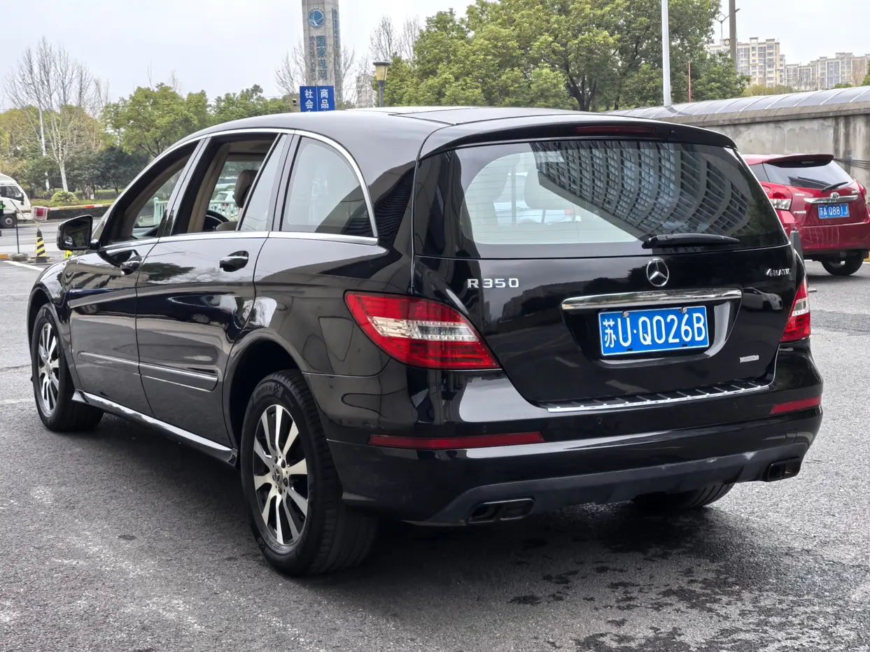 Mercedes-Benz R-Class