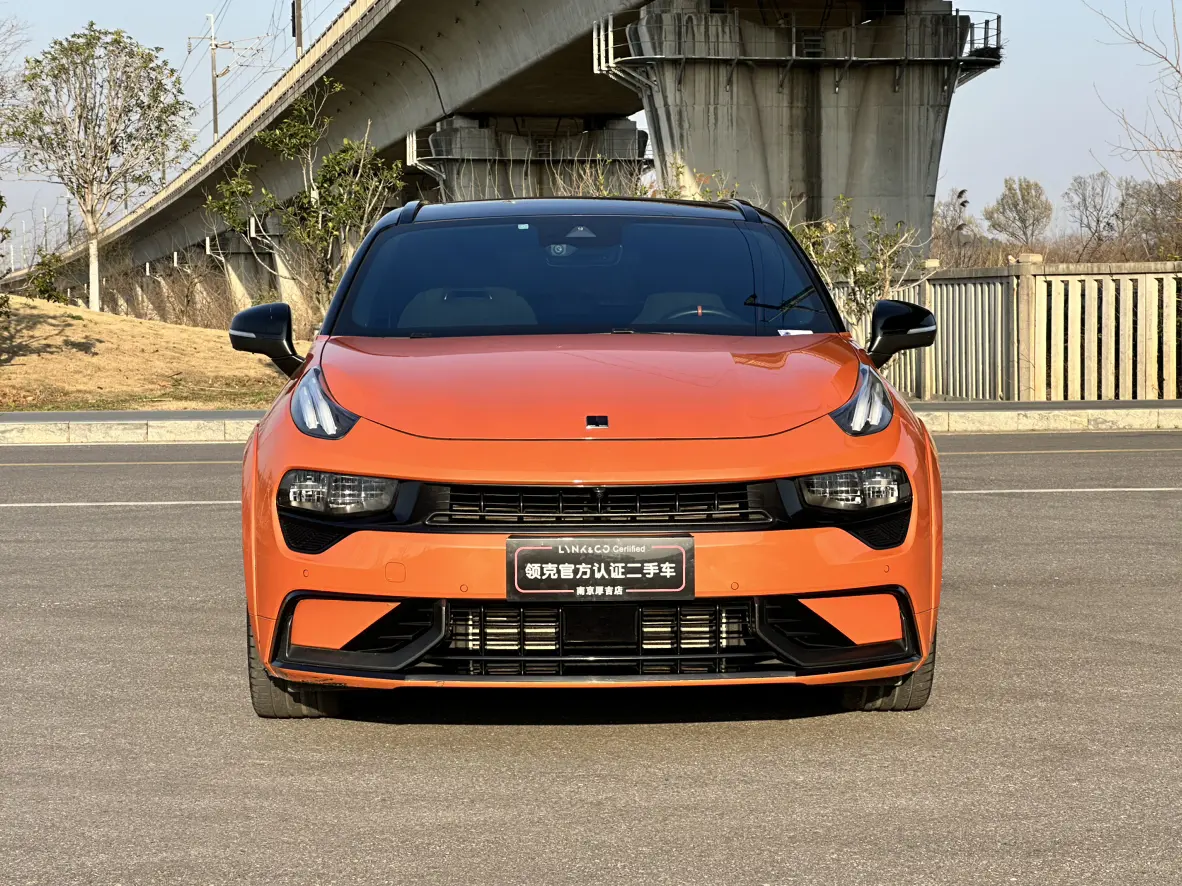 Lynk & Co 02 Hatchback