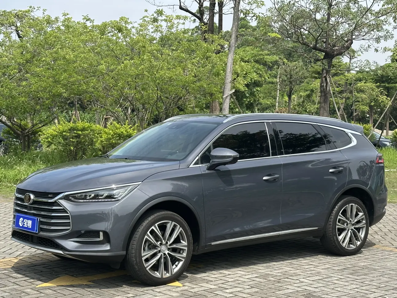BYD Tang