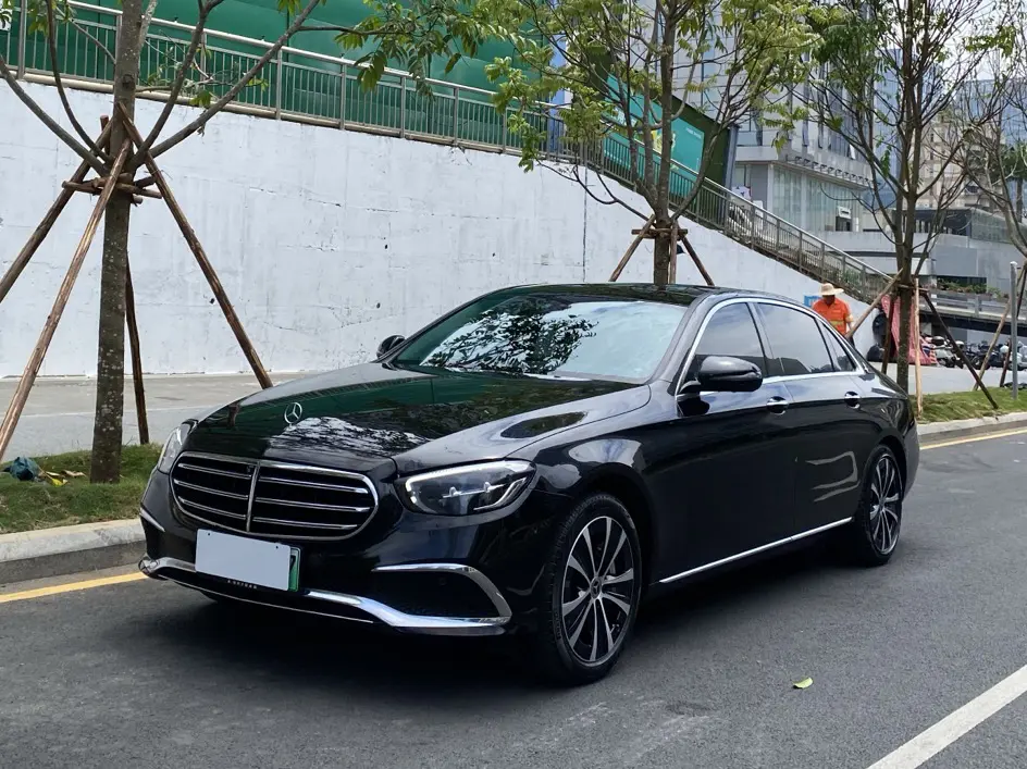 Mercedes-Benz E-Class PHEV