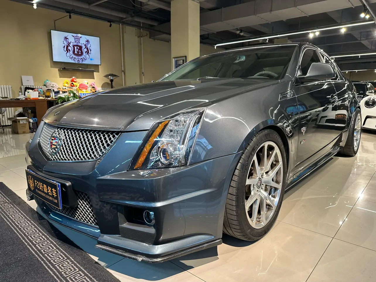 Cadillac CTS (imported)