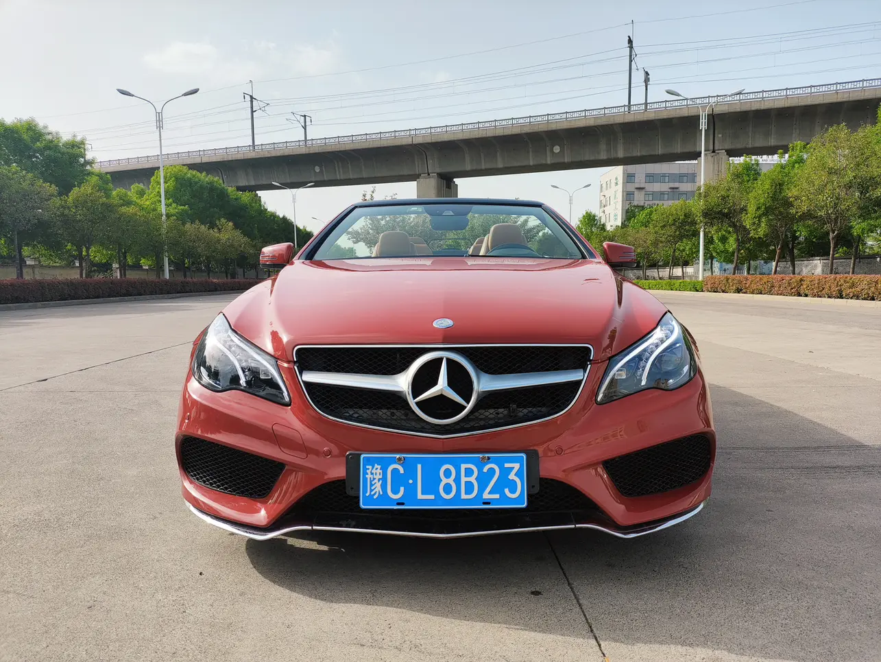 Mercedes-Benz E-Class (imported)  из Китая