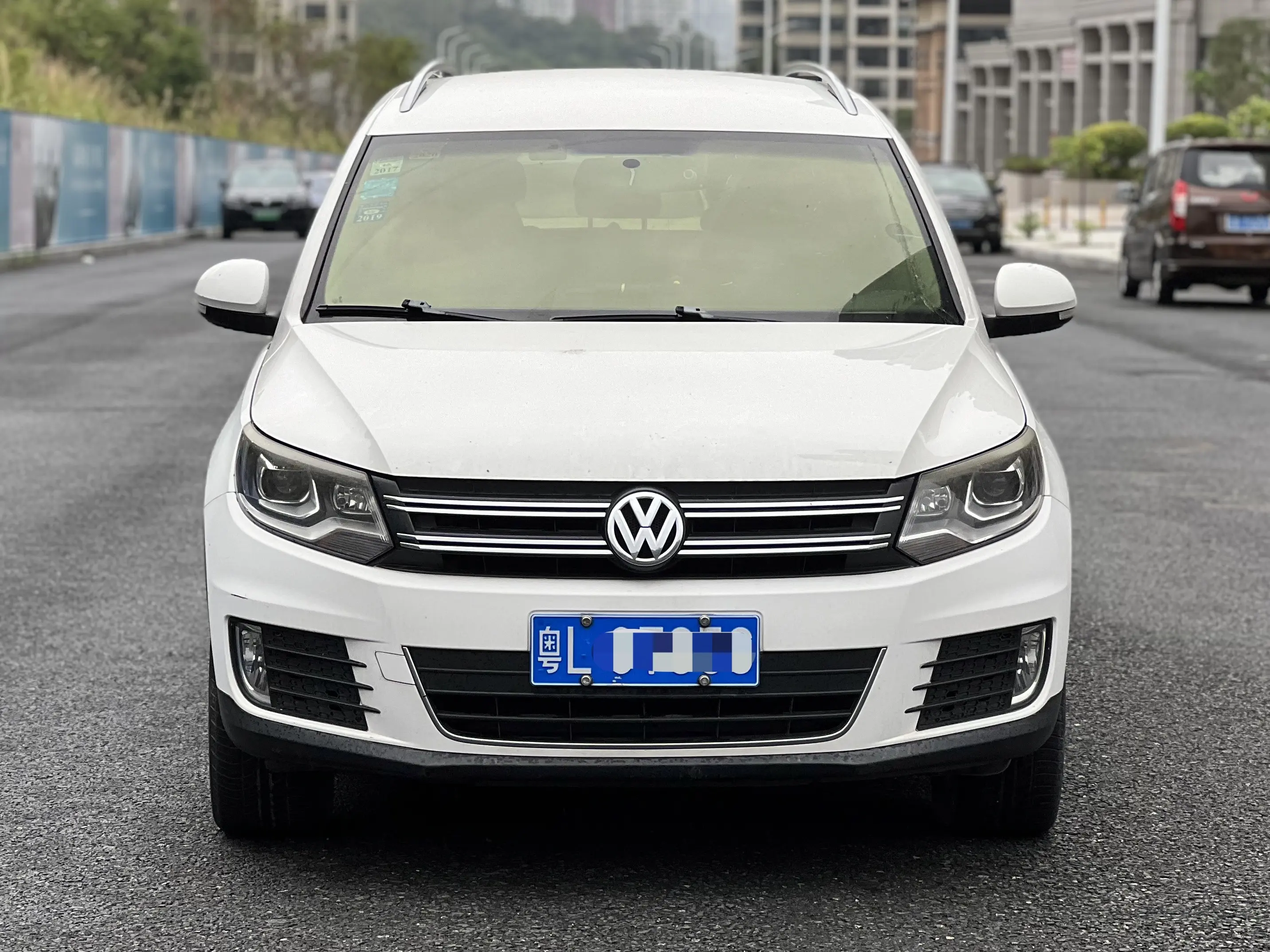 Volkswagen Tiguan  из Китая