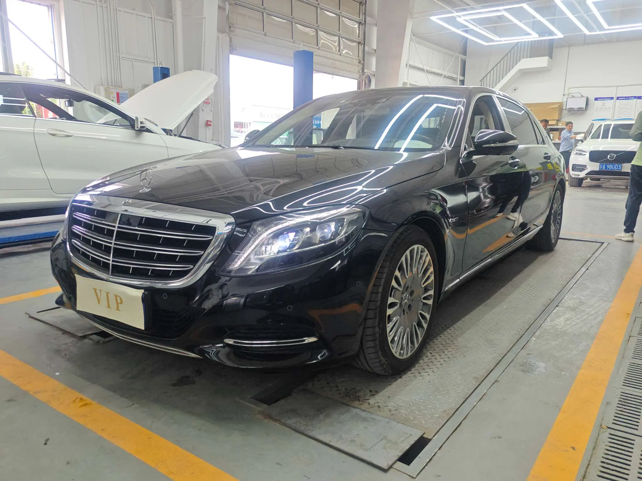 Mercedes-Benz Maybach S-Class