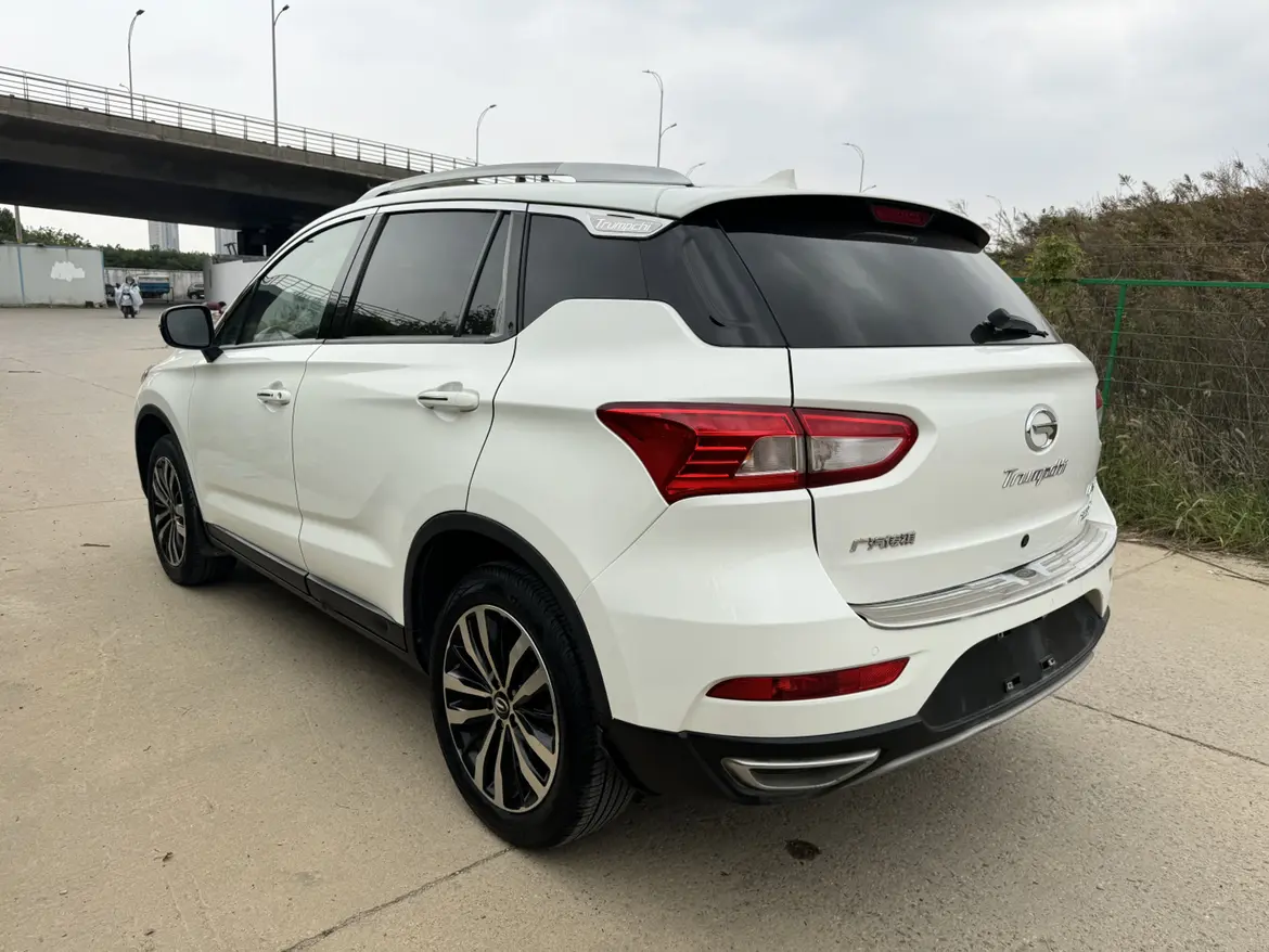 GAC Trumpchi GS4