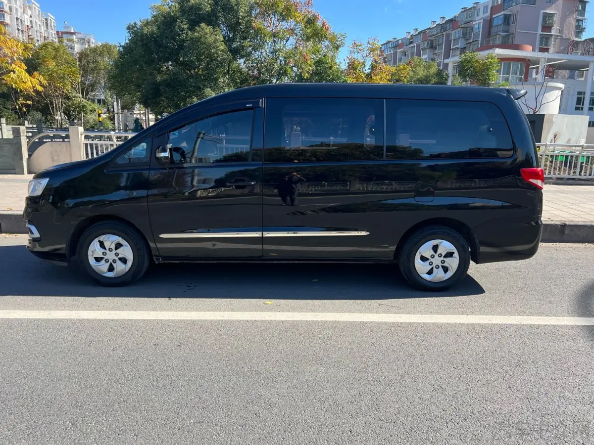 JAC Ruifeng M4