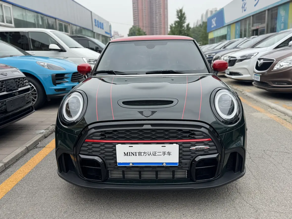 MINI JCW