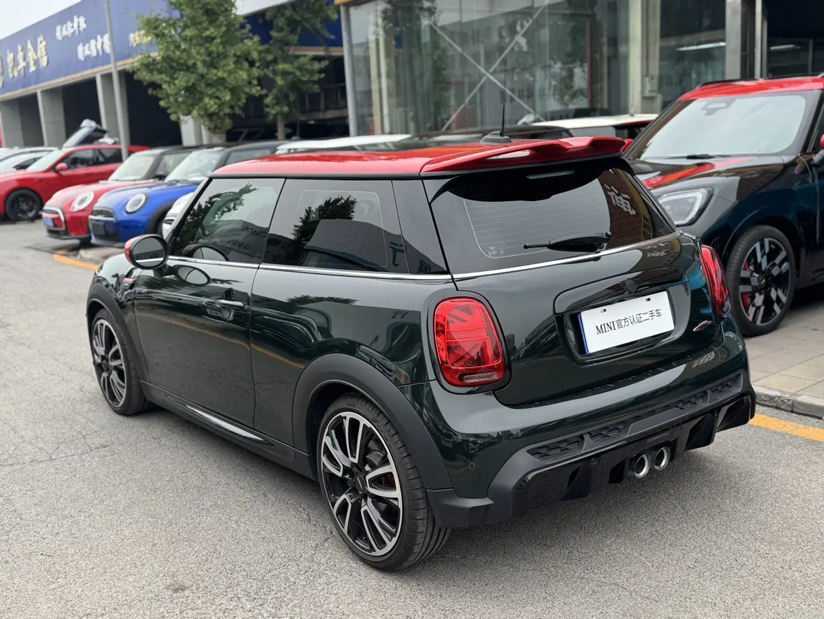 MINI JCW