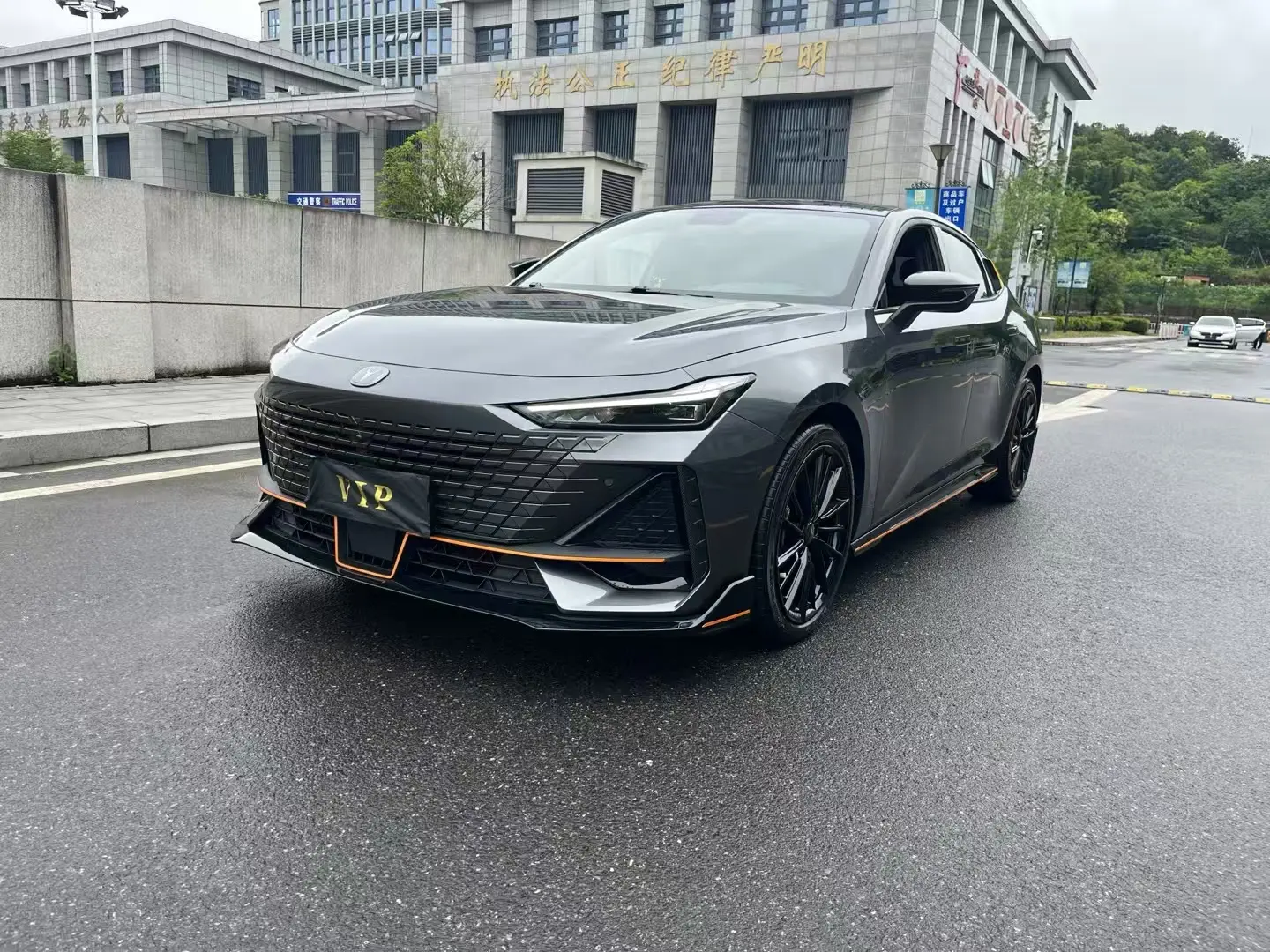 Changan UNI-V