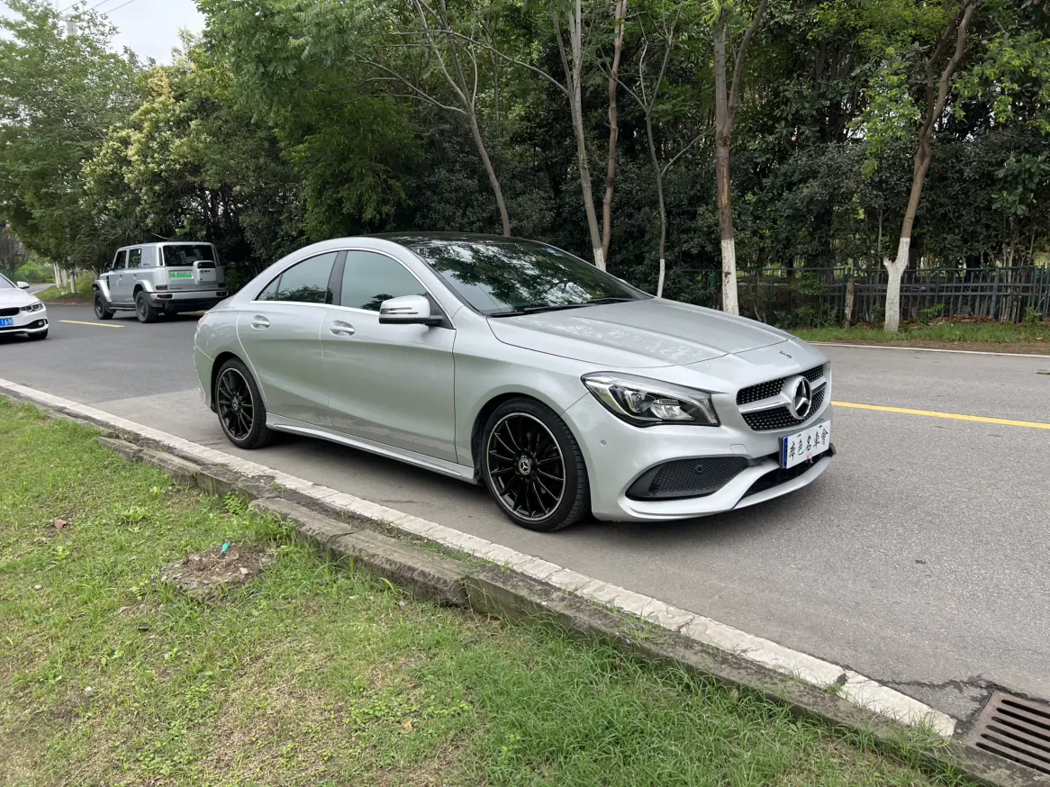 Mercedes-Benz Mercedes CLA