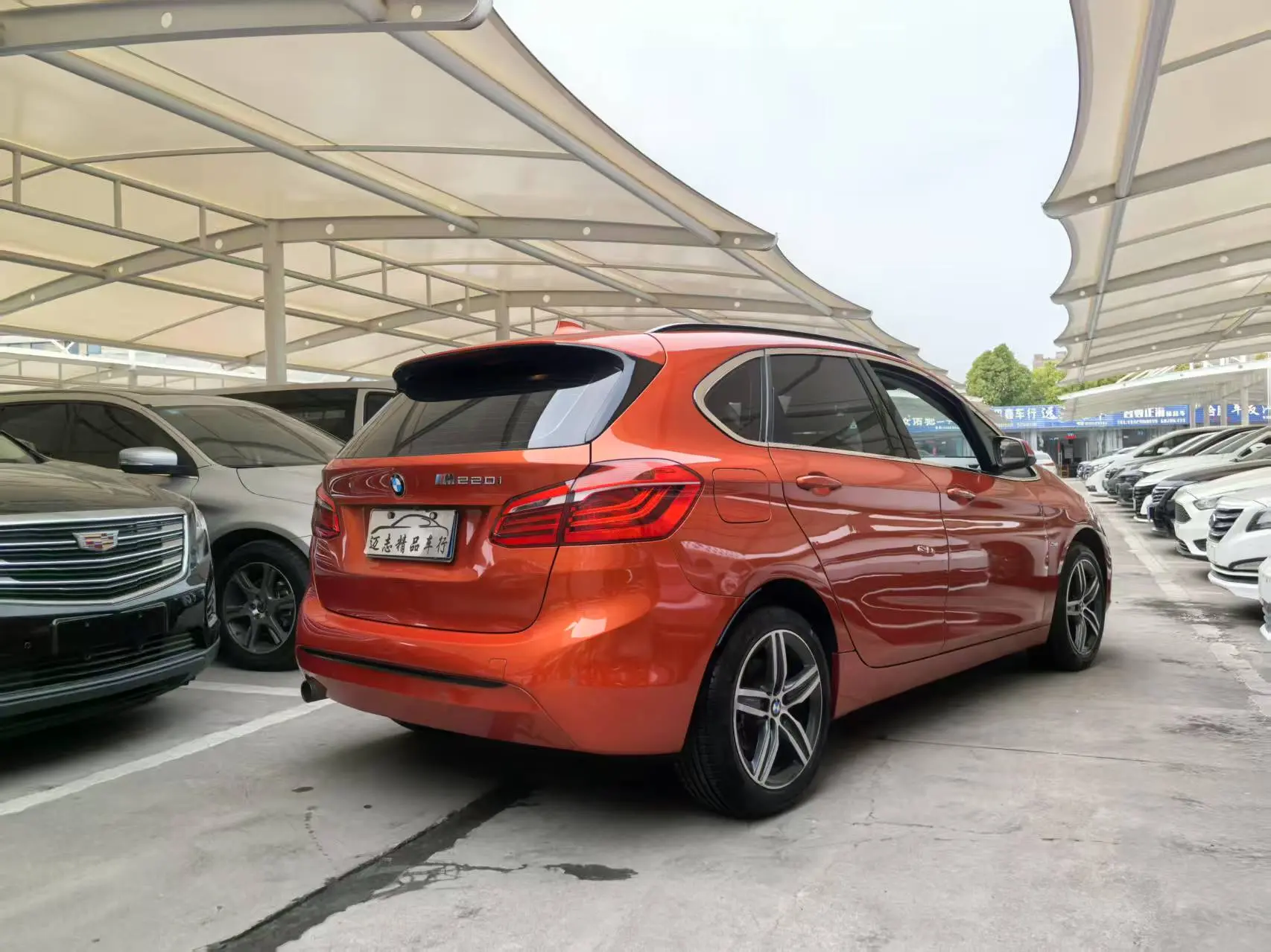 BMW 2 series station wagon