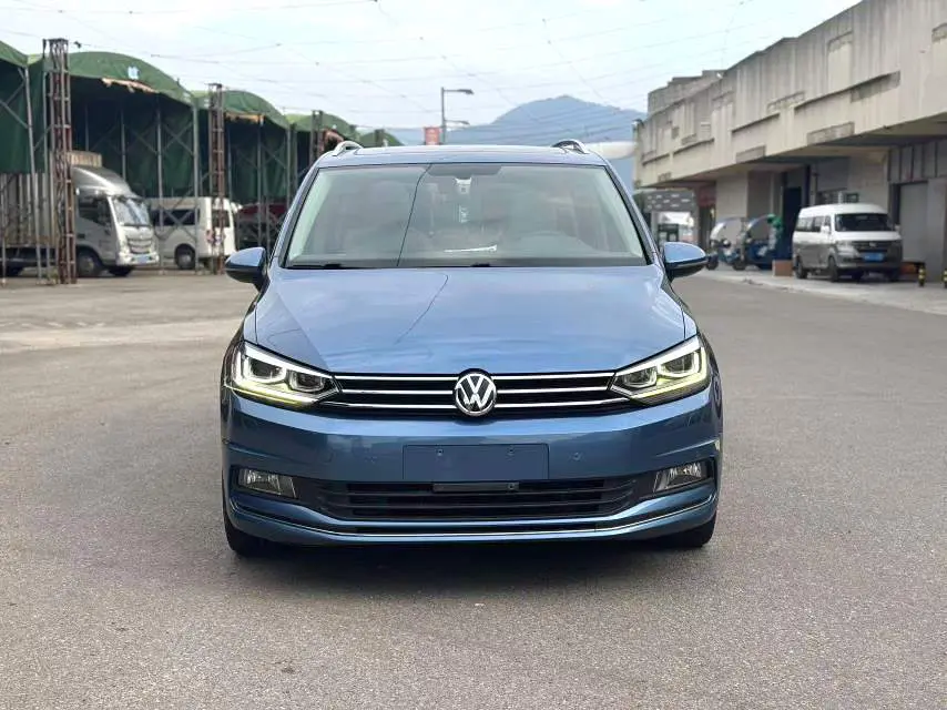Volkswagen Touran L