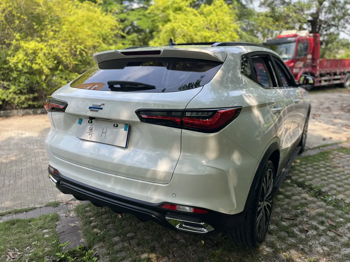 Oshan Changan Auchan X5