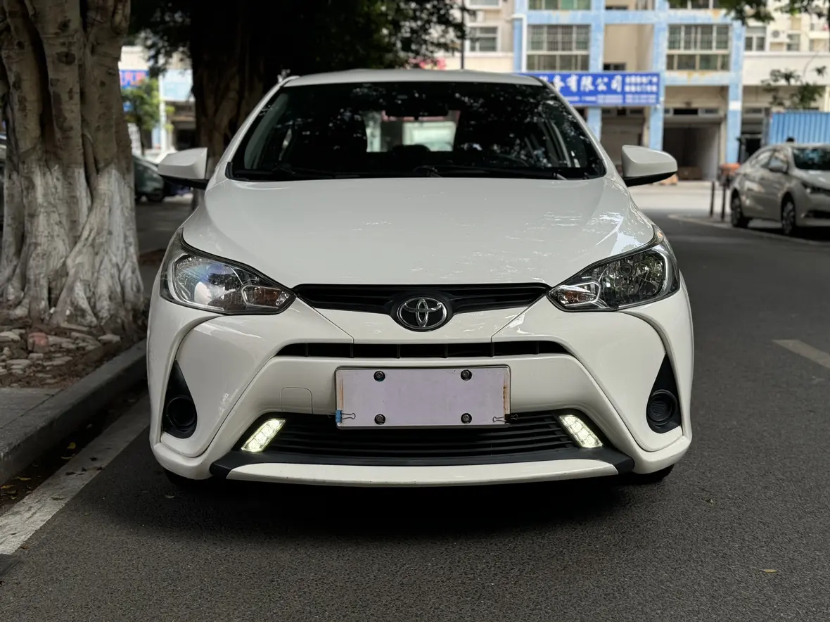Toyota YARiS L Enjoy