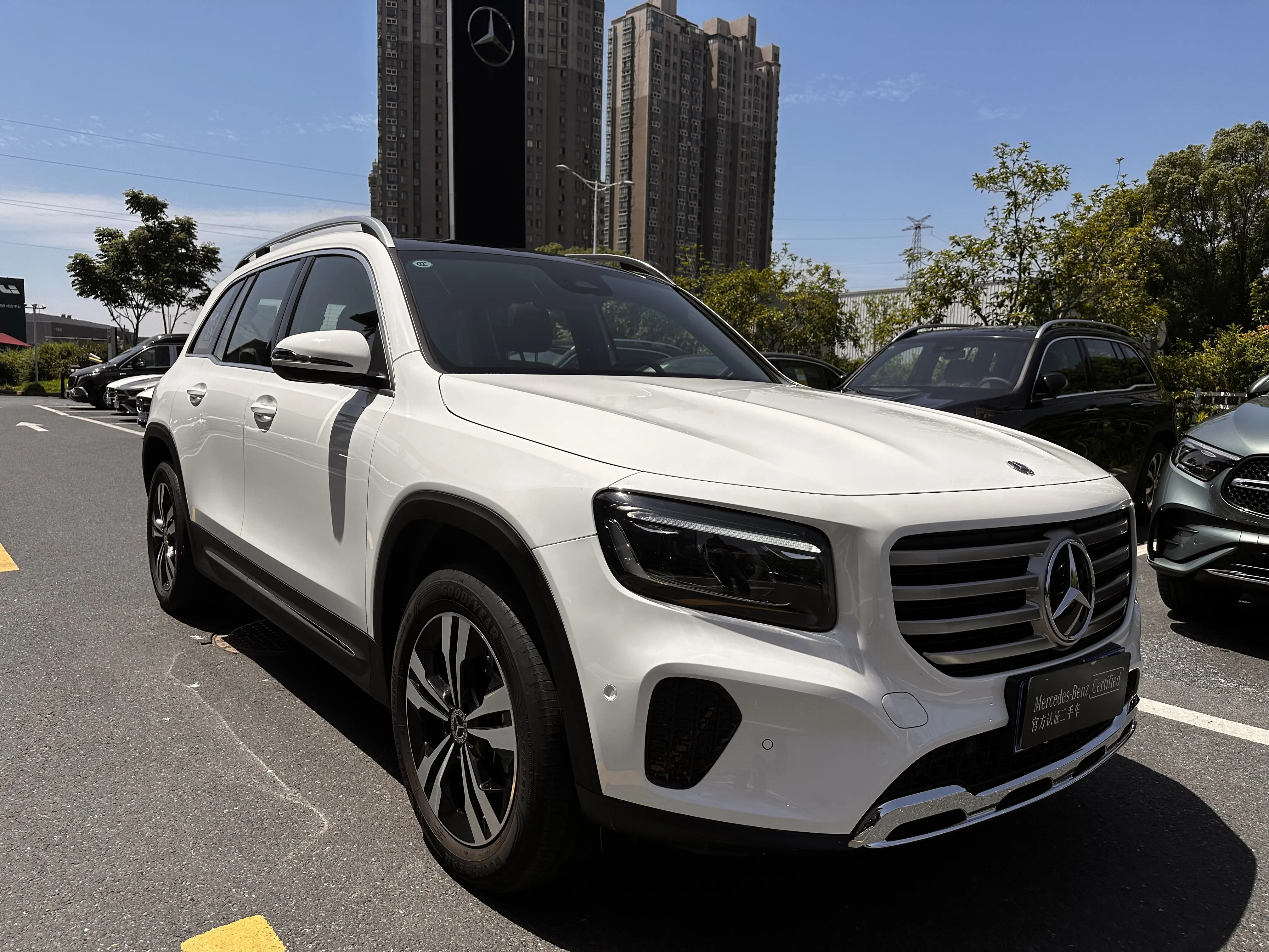 Mercedes-Benz GLB