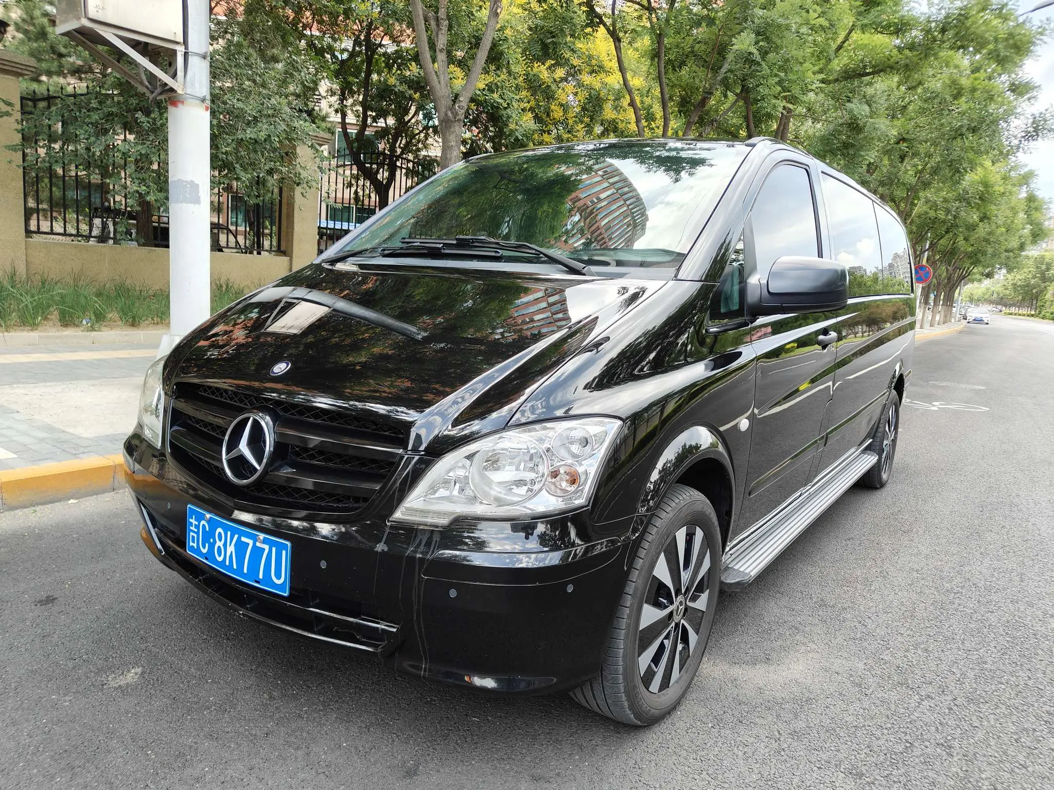 Mercedes-Benz Vito  из Китая