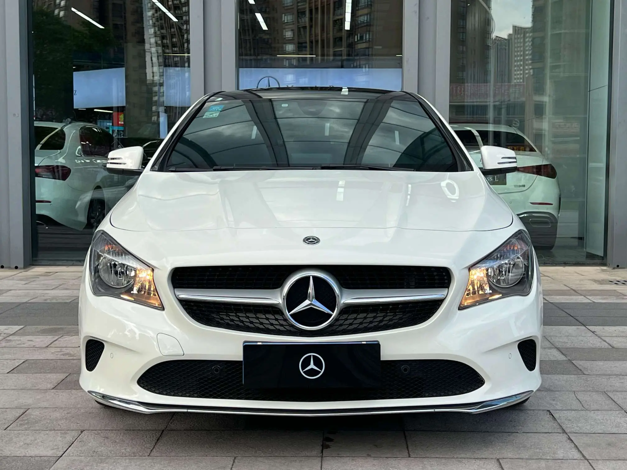 Mercedes-Benz Mercedes CLA