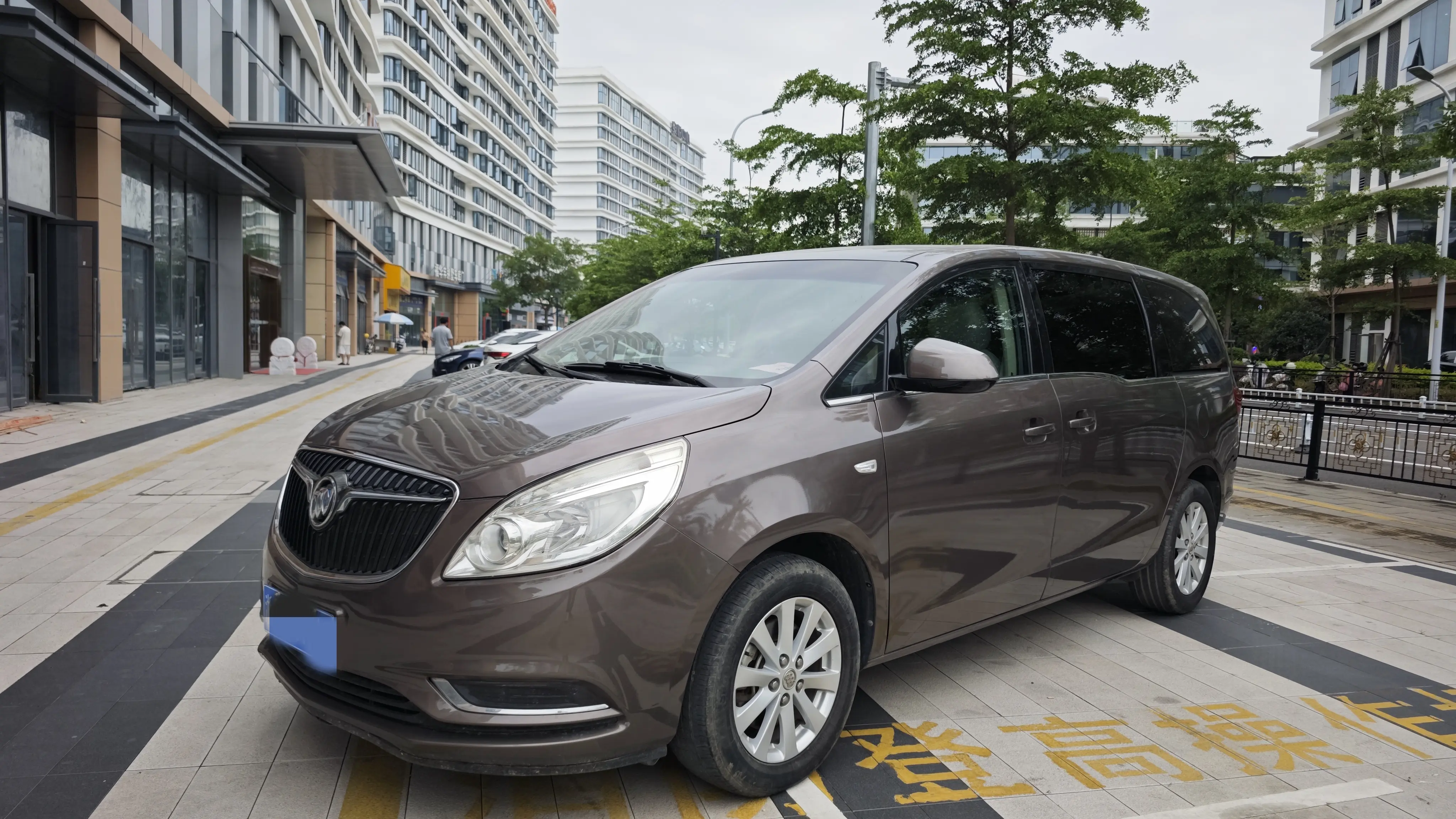 Buick GL8
