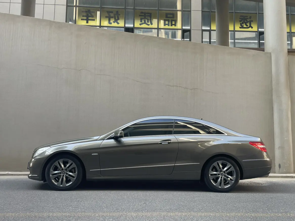 Mercedes-Benz E-Class (imported)