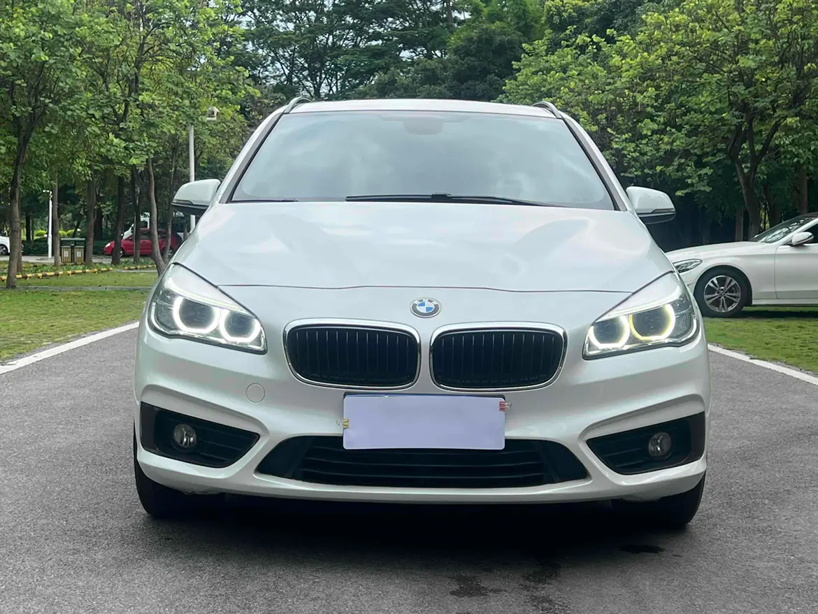 BMW 2 series station wagon  из Китая