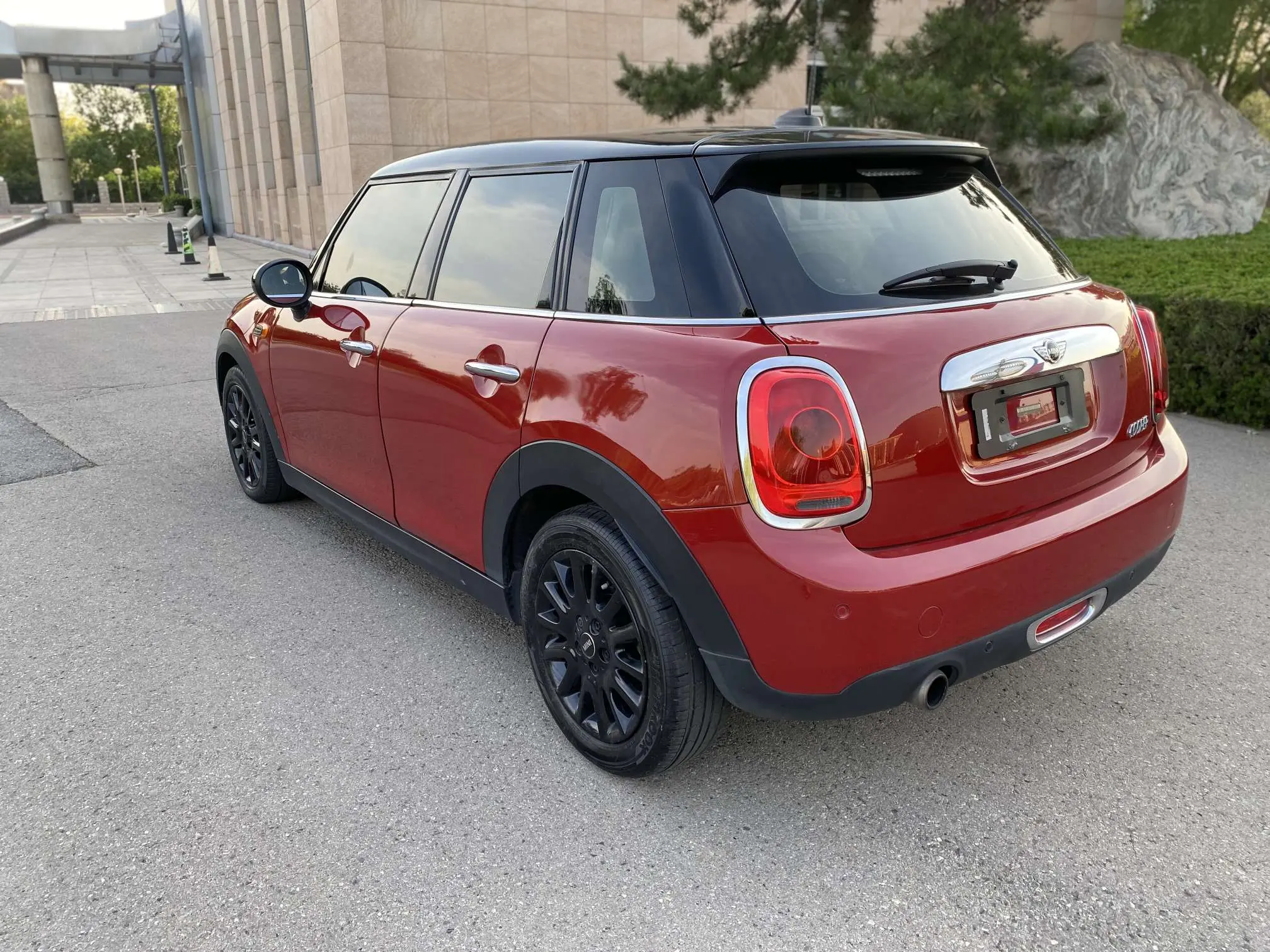 MINI MINI