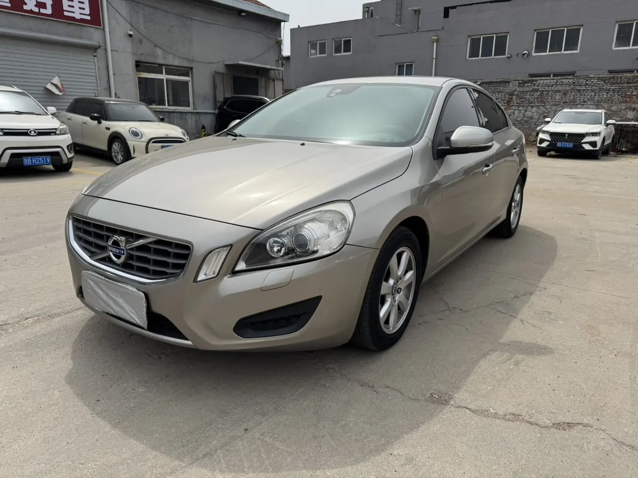Volvo S60 (imported)