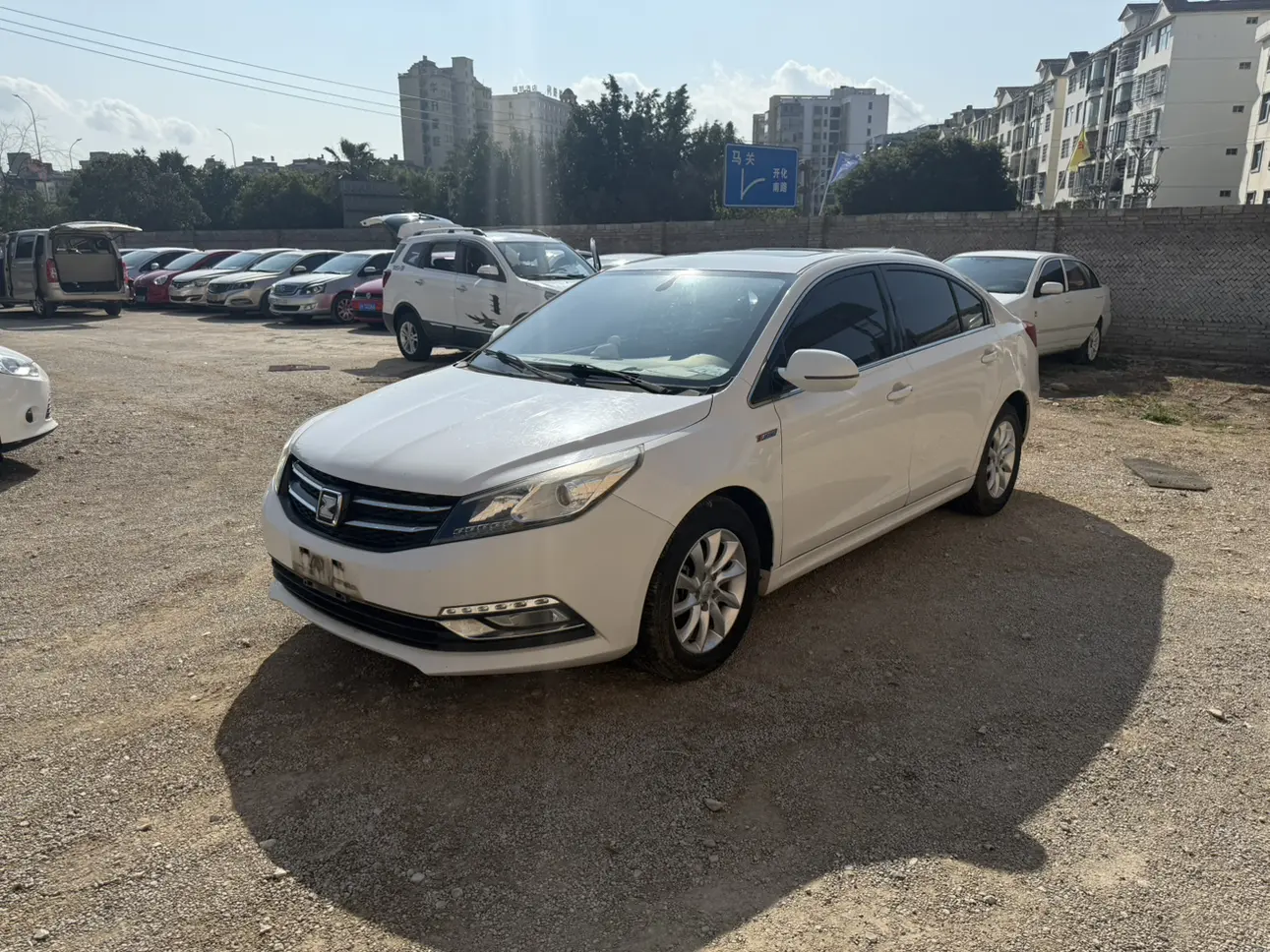 Zotye Z560